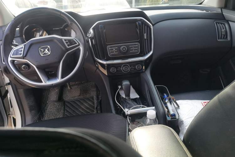 Used JMC Yusheng S350 2016 2.0T Automatic All-Wheel Drive Gasoline Luxury Edition 5 Seats