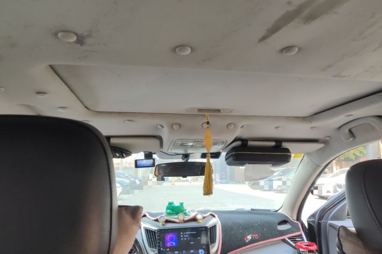 Used CHANGAN CS75 2014 1.8T Automatic Elite Model China IV Standard
