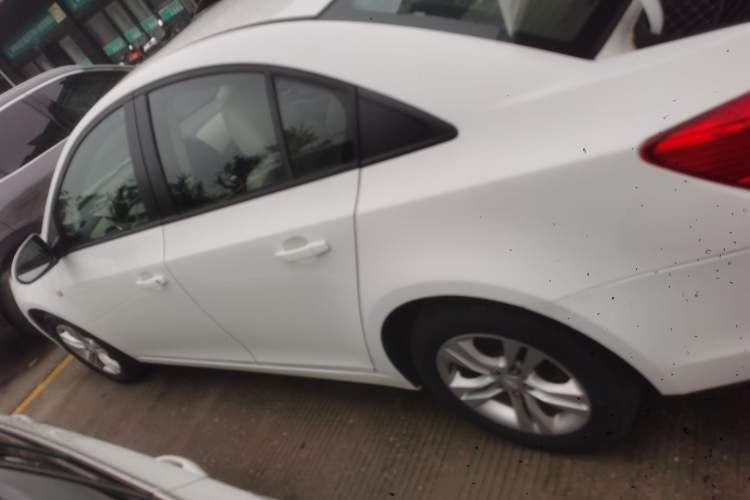 Used Chevrolet Cruze 2015 1.5L Classic SE AT