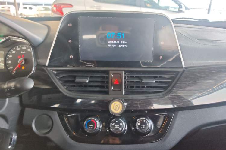 Used Baojun 310 2016 1.2L Manual Luxury Model