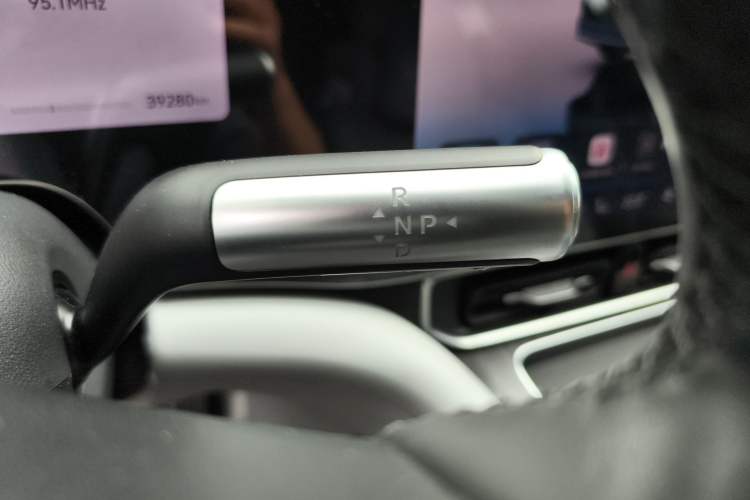 Used Hima AITO M9 2024 All-Electric Max Version 100 kWh 6-Seater