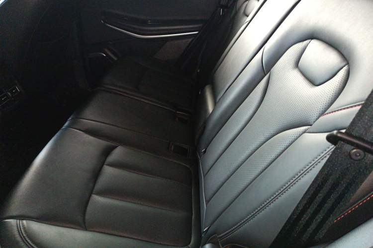 Used CHANGAN CS75 2020 280T Automatic Ya Zhi Model China VI Standard Left Rear Seat