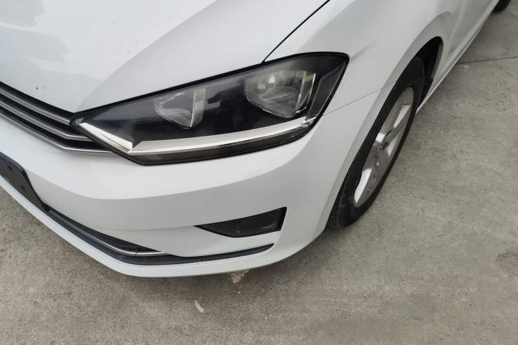 Used Volkswagen Golf Sportsvan 2016 1.6L Automatic Comfort Model Left Front Headlight