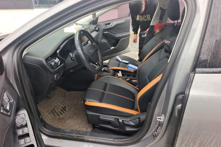 Used Ford Focus 2022 Sedan EcoBoost 180 Automatic Performance Edition
