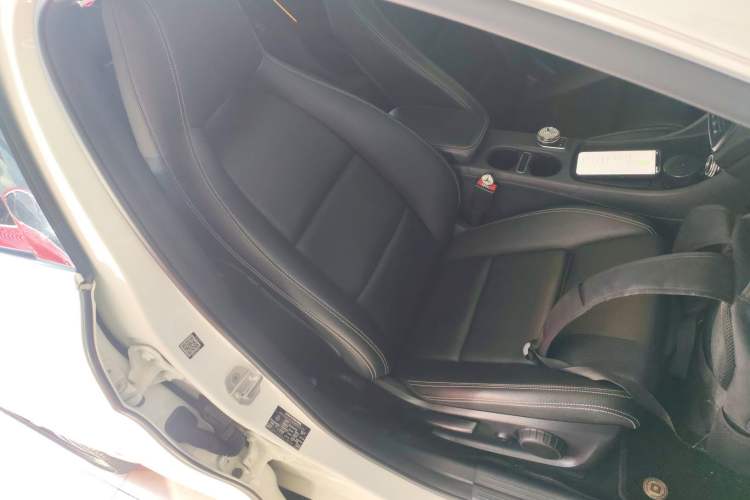 Used Mercedes-Benz GLA 2016 GLA 220 4MATIC Fashion Edition