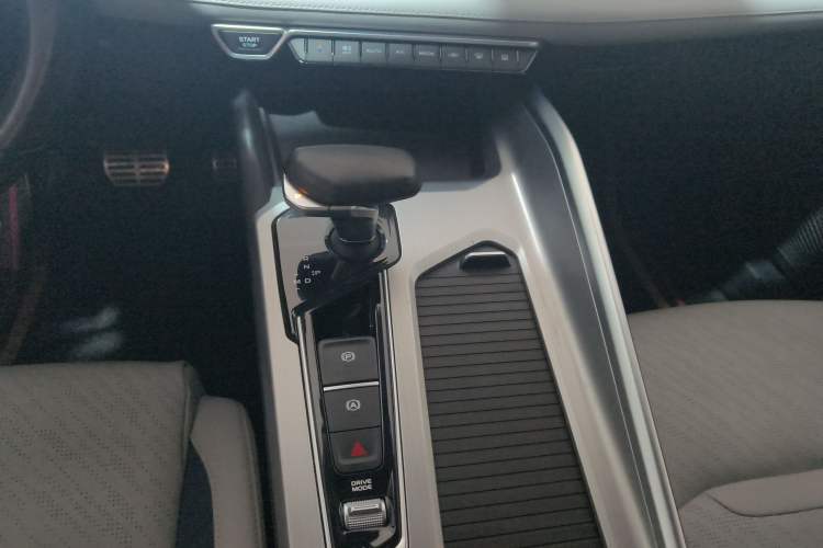 Used Geely Auto Preface 2021 Revised Version 2.0TD Luxury Edition