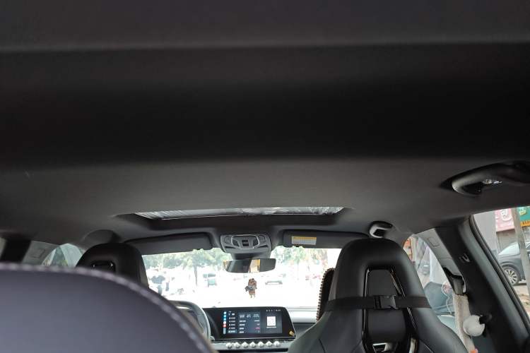 Used MG 7 2023 1.5T DCT Luxurious Supreme Edition