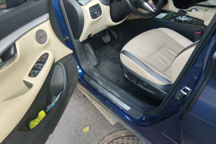 Used Infiniti QX50 2018 2.0T Two-Wheel Drive Fashion Edition
