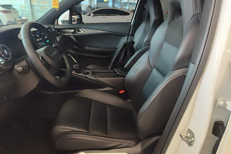 Used Lynk & Co 06 2023 Remix 1.5T JinPro