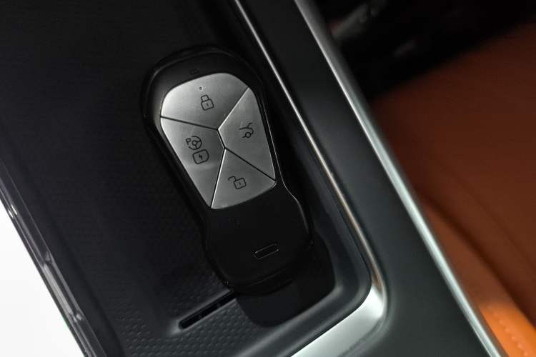 Used XPeng G9 2024 702 Max Interior 1