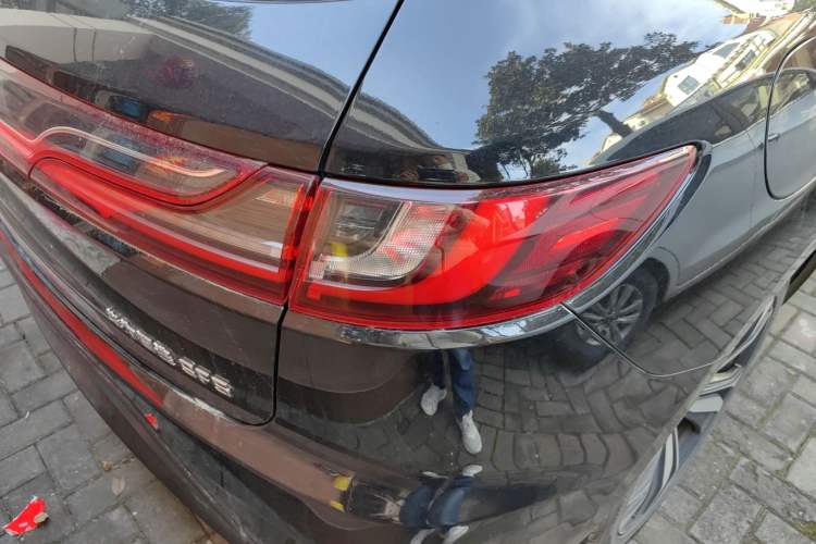 Used SERES SF5 2020 Two-Wheel Drive High-Performance Sports Edition