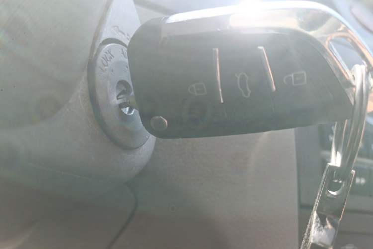 Used FAW Xiali N5 2011 1.3L Manual Standard Edition Vehicle Key