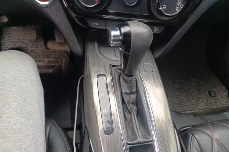 Used Honda XR-V 2017 1.8L EXi CVT Comfort Version
