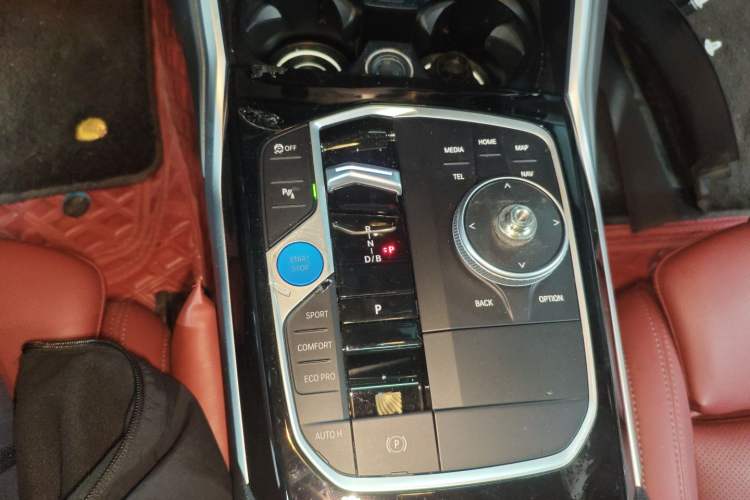 Used BMW i3 2022 eDrive 35 L
