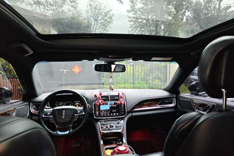 Used Lincoln Continental 2018 2.0T Two-Wheel Drive Deluxe Edition
