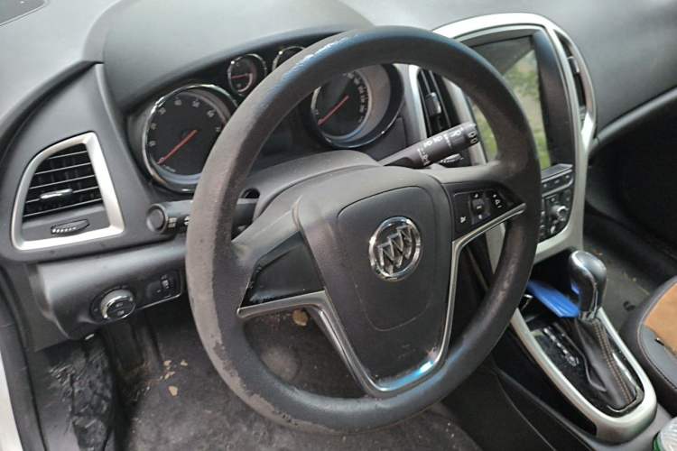 Used Buick GT 2014 XT 1.6L Automatic Fashion Edition
