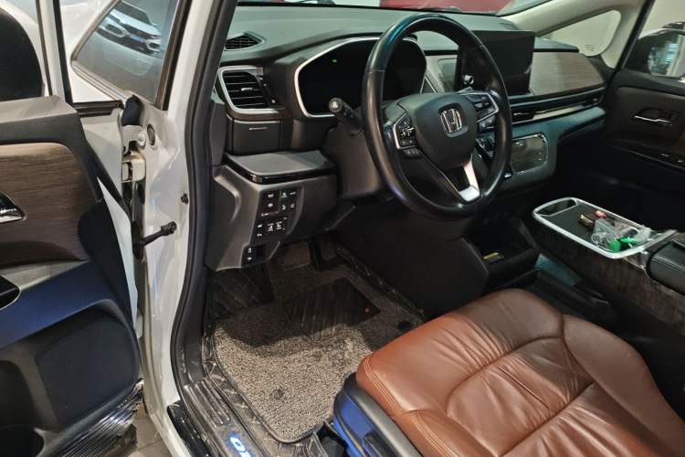 Used Honda Odyssey 2022 2.0L eHEV Sharp Supreme Edition