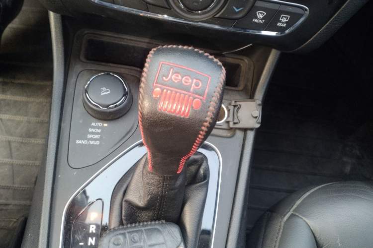 Used Jeep Cherokee 2020 2.0T Four-Wheel Drive Night Eagle Edition
