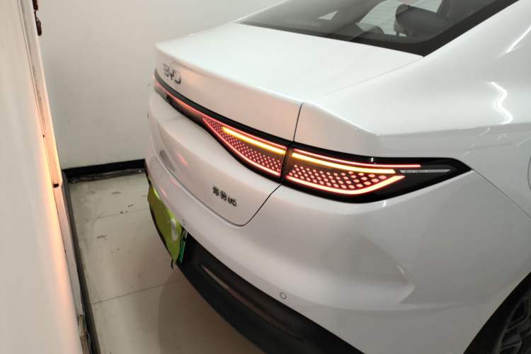 Used BYD Seal 05 DM-i 2025 DM-i Smart Drive 55KM Luxury Model Rear