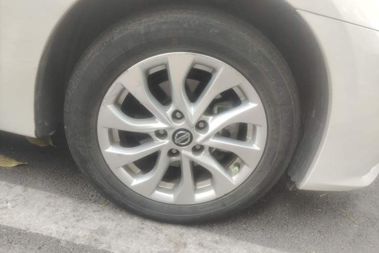 Used Nissan Sylphy 2016 1.6XV CVT Smart Enjoyment Version Right Front Wheel Hub
