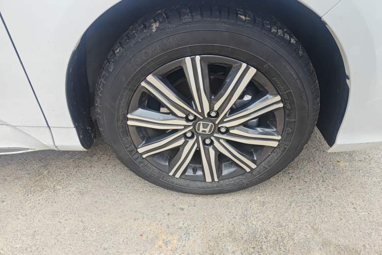 Used Honda Odyssey 2024 2.0L eHEV Sharp & Smart Edition
