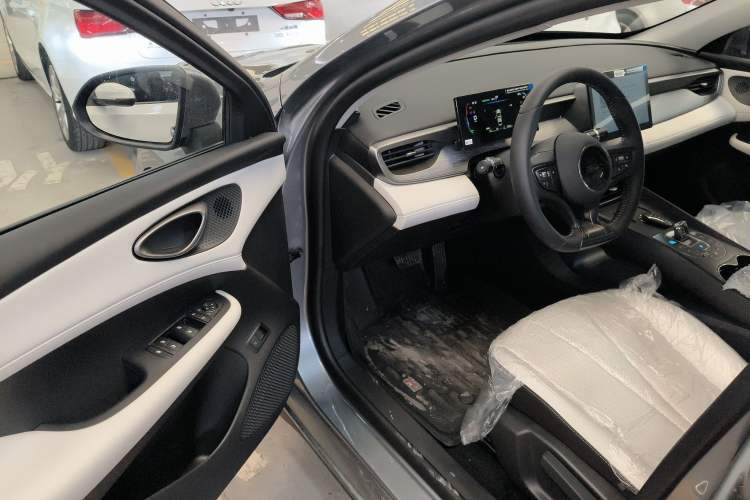 Used BYD Seal 05 DM-i 2025 DM-i Smart Drive 55KM Luxury Model
