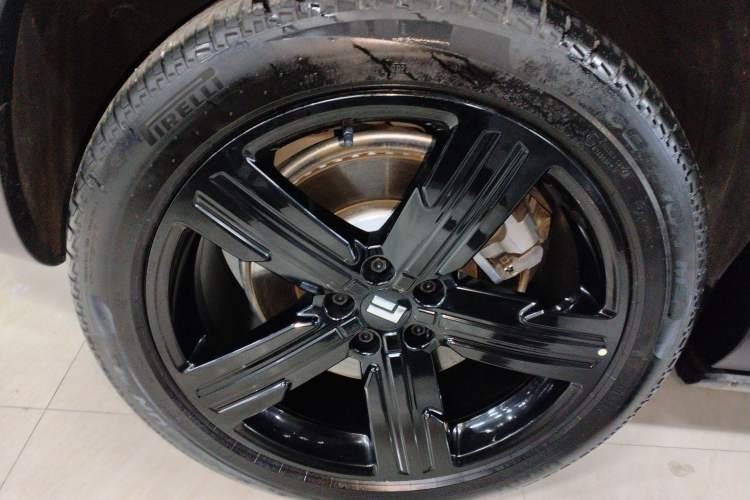 Used Polestones 01 2023 Deluxe 6-Seater Version
