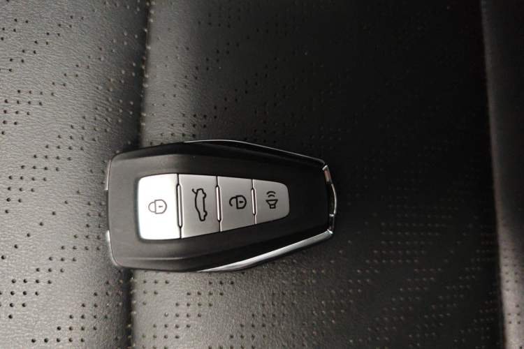 Used Geely Auto Emgrand 2023 4th Generation Champion Edition 1.5L CVT Luxury Model