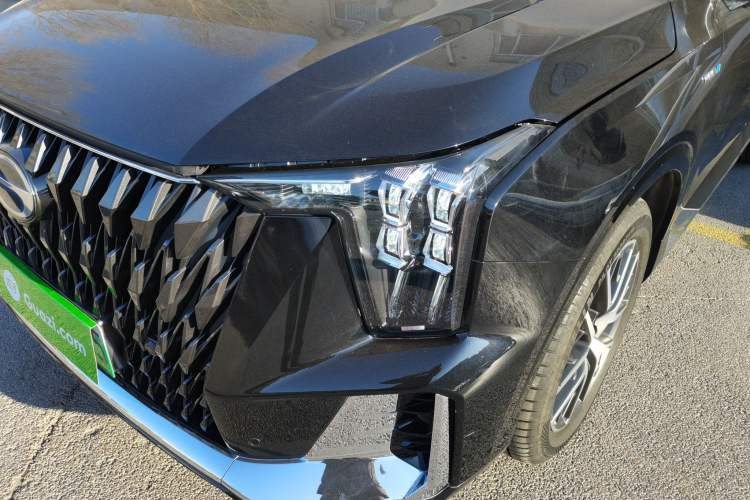 Used GAC Trumpchi ES9 2024 PHEV with 143 km Max