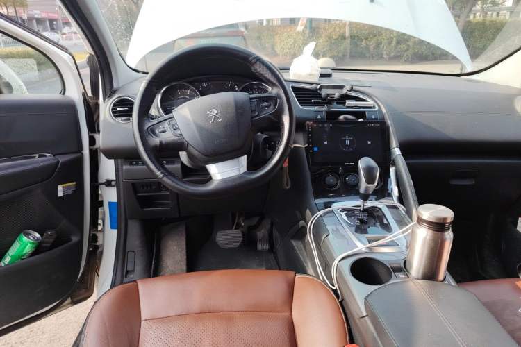 Used Peugeot 3008 2016 2.0L Automatic Classic Edition
