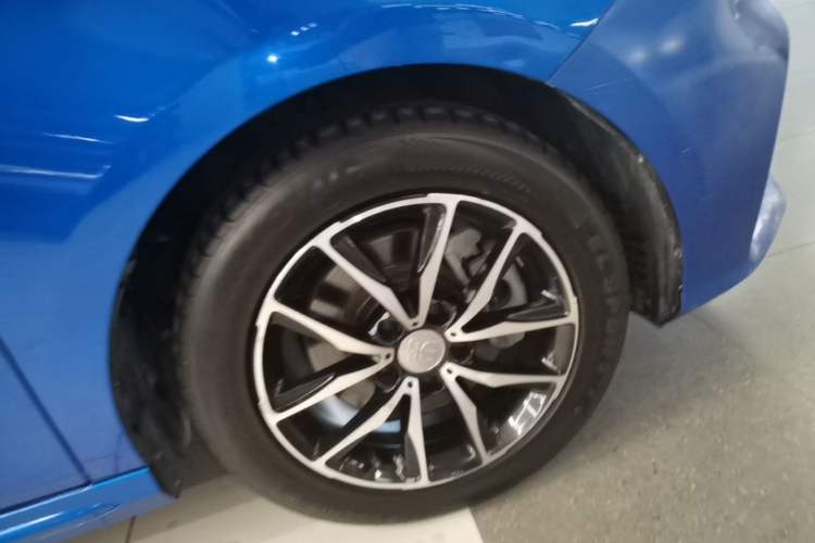 Used BYD Song MAX 2017 1.5T Automatic Smart Connect Prestige 7-Seater
