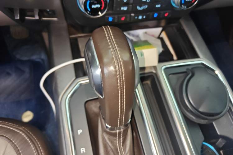 Used Ford F-150 Raptor 2019 3.5T LTD Gear Lever