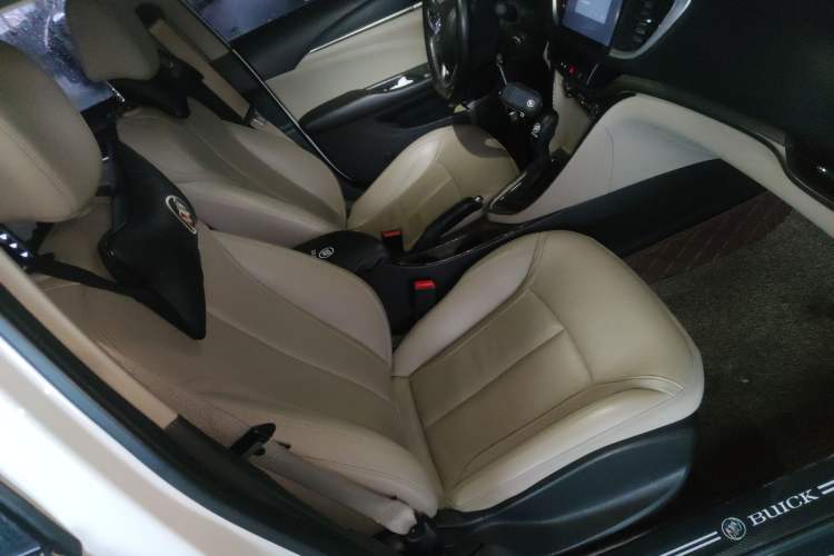 Used Buick GT 2018 15T Dual-Clutch Elite Model China V Standard
