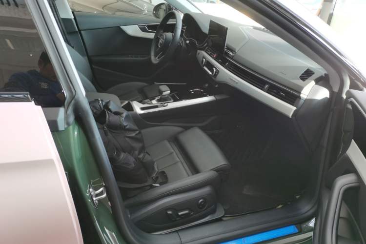 Used Audi A5 2024 Sportback 40 TFSI quattro Luxury Dynamic Model