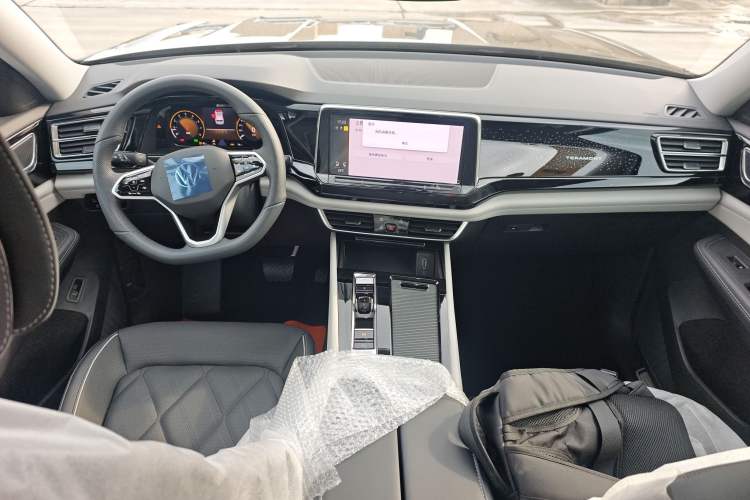 Used Volkswagen Teramont 2025 380TSI All-Wheel-Drive Excellence Edition
