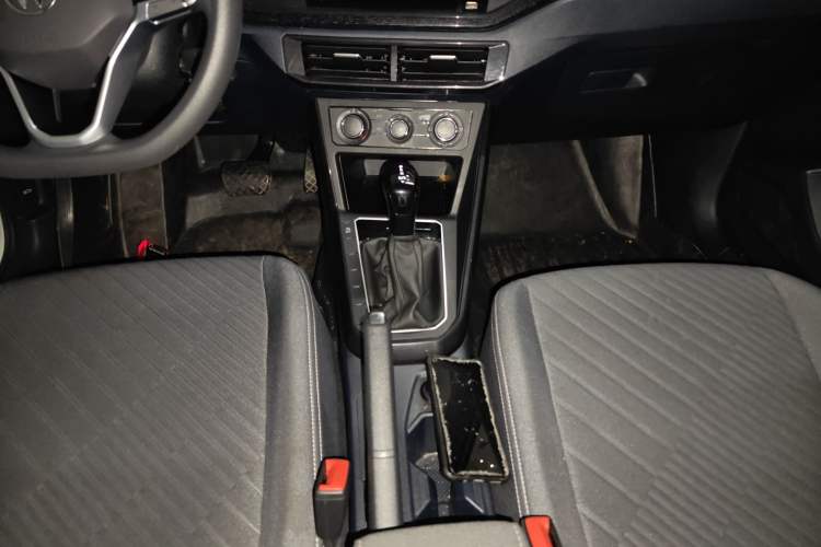 Used Volkswagen Lavida 2023 New Sharp 1.5L Automatic Excellent New Edition
