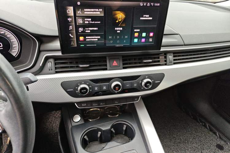 Used Audi A4L 2020 40 TFSI Fashionable and Elegant Model