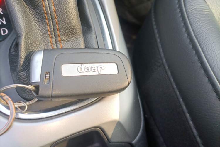 Used Jeep Compass 2017 200T Automatic Family Edition