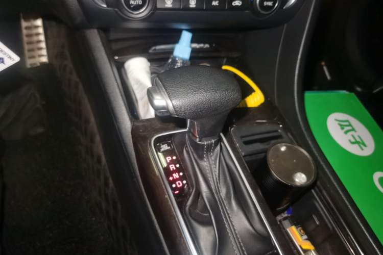 Used Kia K5 2016 2.0L Automatic GLS