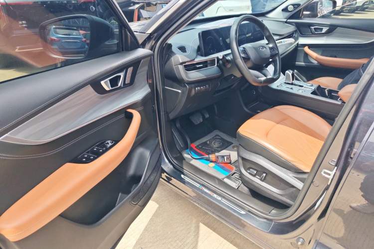 Used Chery Tiggo 8 PLUS 2021 290TGDI DCT Luxury Edition Driver Seat