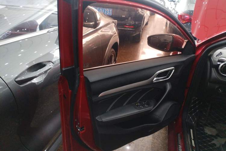 Used MG 6 2018 20T Automatic Luxury Smart Connectivity Version China VI Standard
