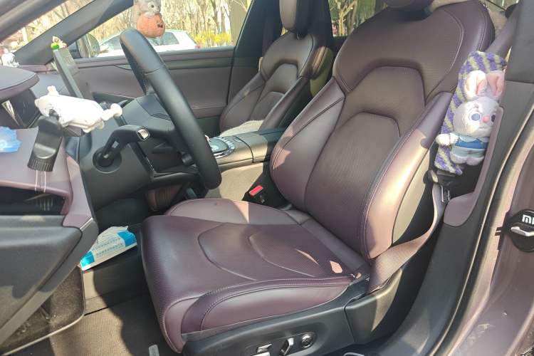 Used Xiaomi Auto SU7 2024 Four-Wheel Drive Ultra-Long Range Advanced Intelligent Driving Max Edition Left Front Seat