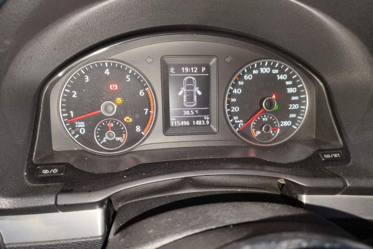 Used Volkswagen Scirocco 2013 2.0 TSI Million-Mile Edition Instrument Cluster