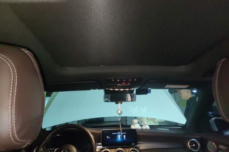 Used Mercedes-Benz GLC 2021 GLC 300 L 4MATIC Dynamic Model Headliner