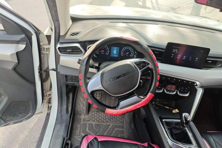 Used BAIC Beijing X3 2019 1.5T Manual Glory Edition
