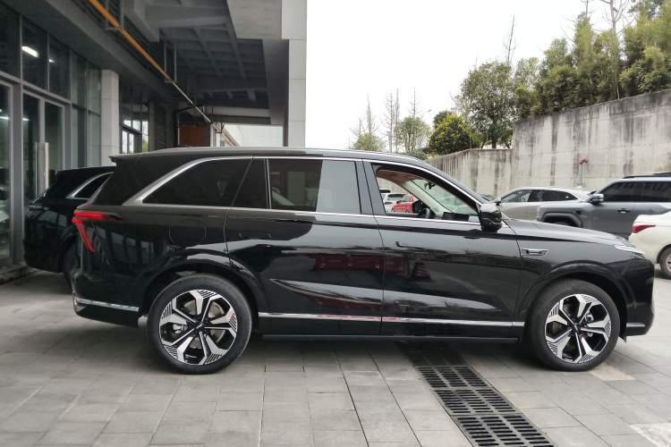 Used Wey Lanshan 2025 Four-Wheel Drive Ultra
