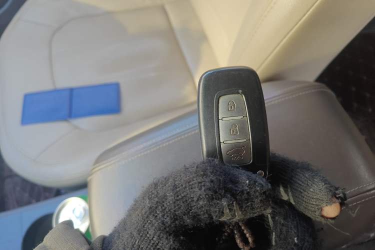 Used Hyundai ix35 2010 2.0L Automatic Two-Wheel Drive Elite Edition GLS
