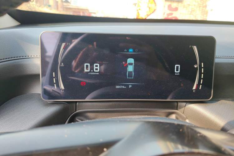 Used Great Wall King Kong Poer 2023 2.0T Automatic Diesel Two-Wheel Drive Elite Version with Long Bed – GW4D20M Instrument Cluster