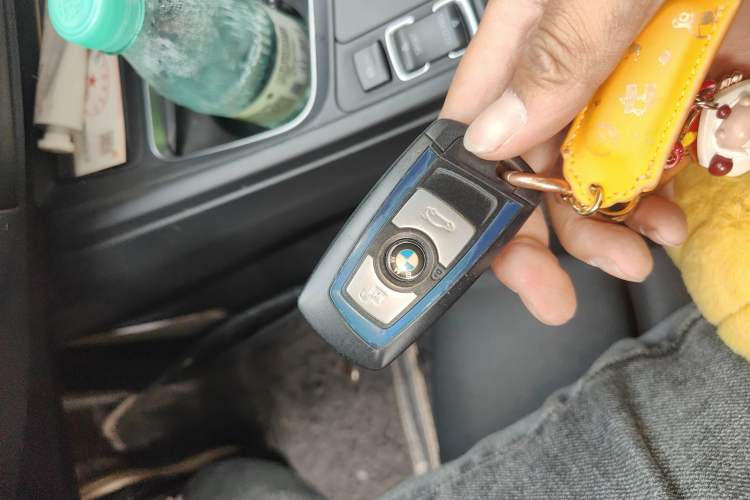 Used BMW 3 Series 2018 320Li Leading Model M Sport Package Vehicle Key