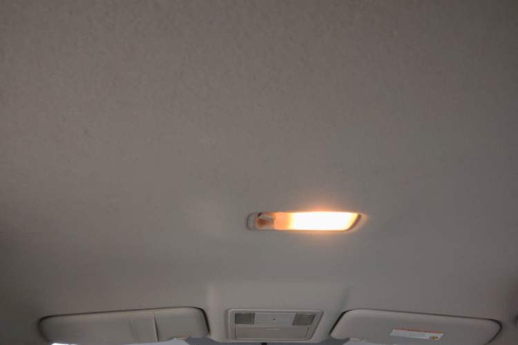 Used Nissan Tiida 2011 1.6L CVT Comfort Model Headliner